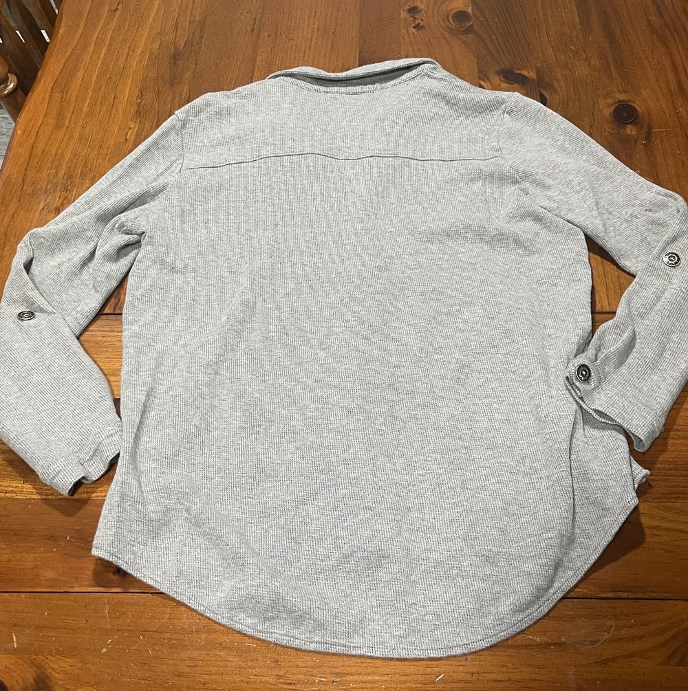 Neon Buddha Women's Grey Waffle Thermal Standard Stepping Out Button Down Shirt‎ - Picture 3 of 5